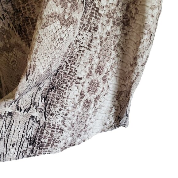 1. 4. 3 Story by Line Up Brown Reptile Print Blouse Capped Sleeves 3X - Picture 4 of 13